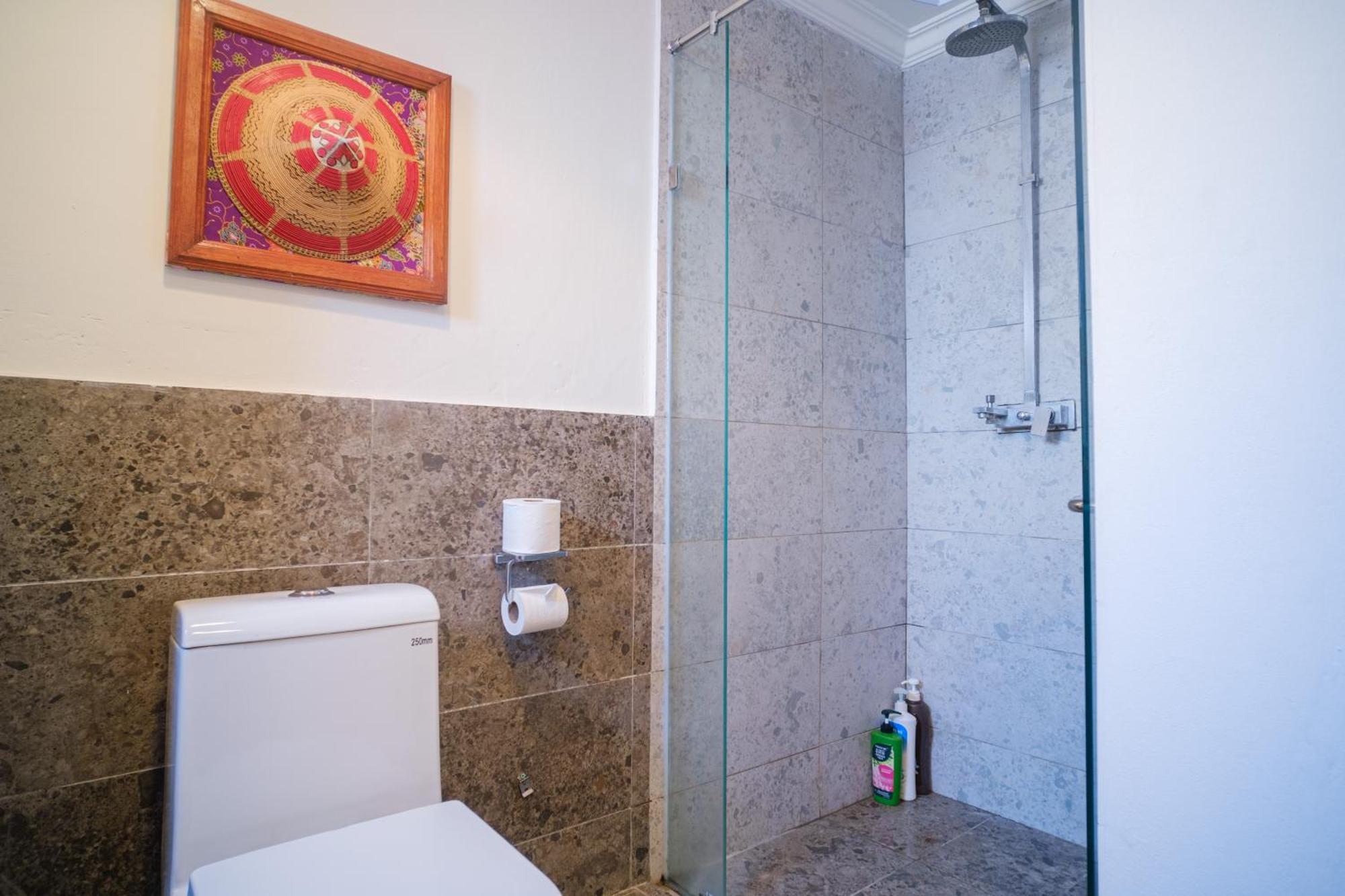 Petronella Apartment C1 Marina Court Кота Кинабалу Екстериор снимка