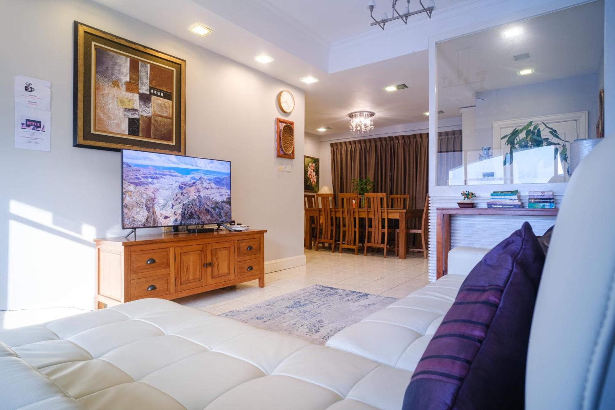 Petronella Apartment C1 Marina Court Кота Кинабалу Екстериор снимка
