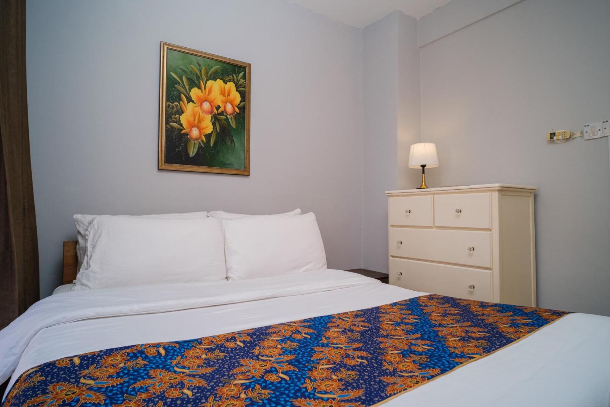 Petronella Apartment C1 Marina Court Кота Кинабалу Екстериор снимка